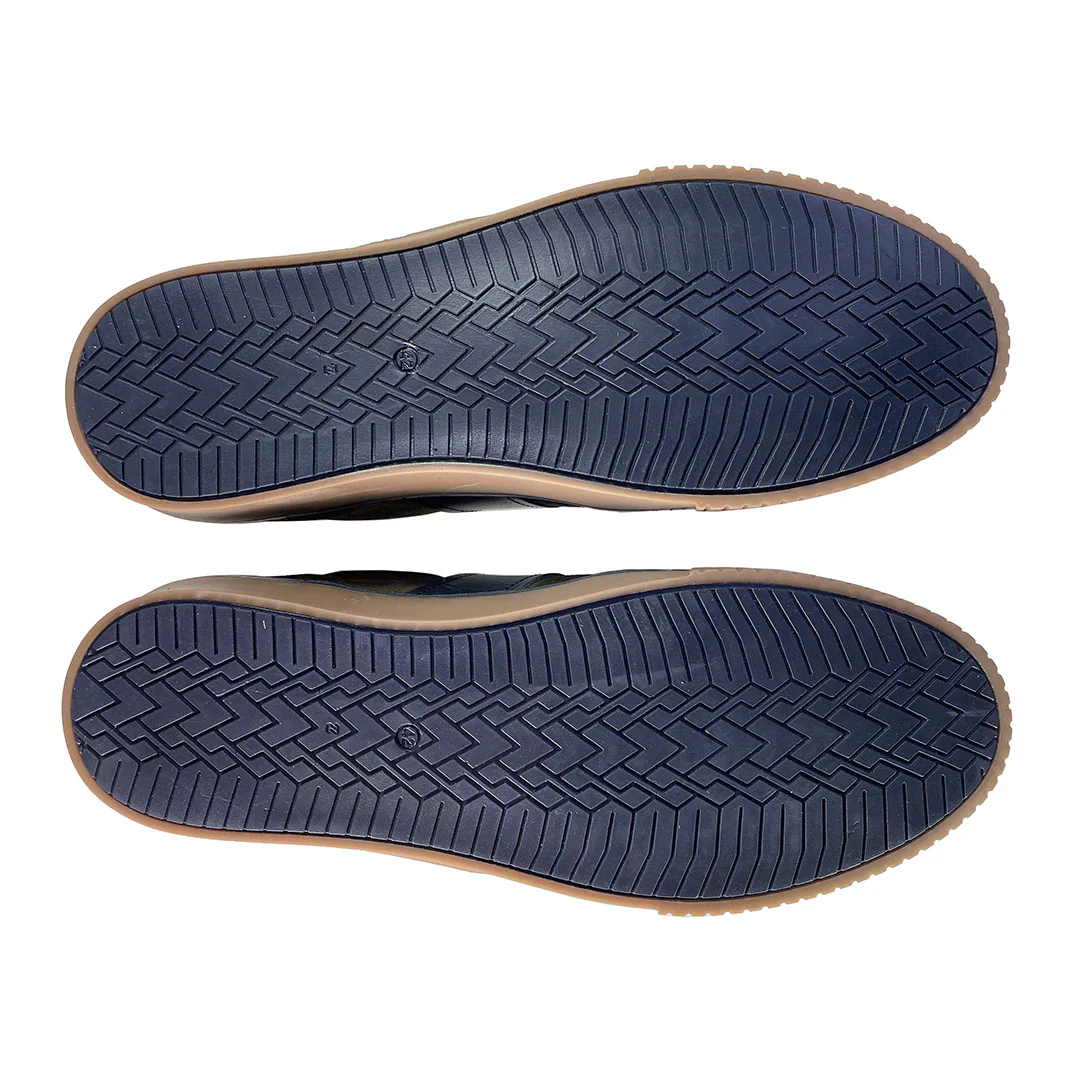 Kenton - Image 3
